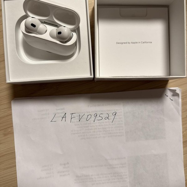 Apple AirPods Pro 2 - USB-C