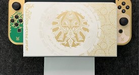 Mint
													Nintendo Switch - OLED - White, 64 GB, The Legend of Zelda: Tears of the Kingdom Edition, photo 1 of 7