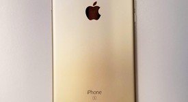 Mint
													Apple iPhone 6S Plus - Verizon, Gold, 64 GB, A1687, photo 2 of 5