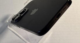 Good
													Apple iPhone 16 Pro - Unlocked, Black, 1 TB, A3083, photo 3 of 5