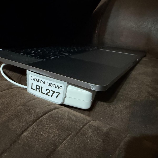 MacBook Pro 2019 - 16 inch - 1 TB, Gray, 16 GB, Intel Core i7