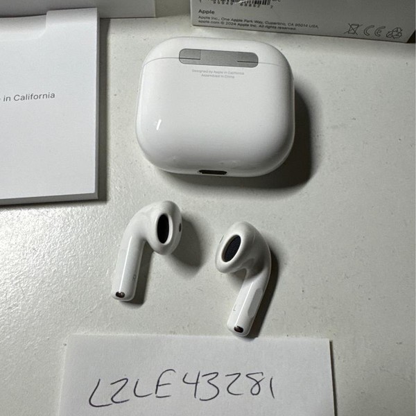 Apple AirPods 4th Gen - Standard