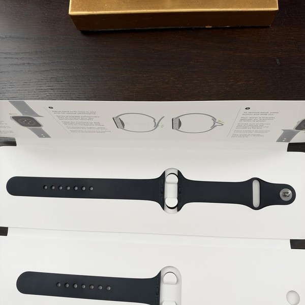 Apple Watch Series 8 45mm - Unlocked, Silver, A2774 - Cellular, Stainless