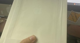 Mint
													Apple iPad Air 5th Gen - Wi-Fi, Starlight, 64 GB, A2588, photo 2 of 6