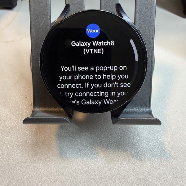 Samsung Galaxy Watch6 - Unlocked, Graphite, 44mm