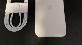 Good
													Apple iPhone Air - Unlocked, Light Gold, 256 GB, A3260, photo 3 of 5