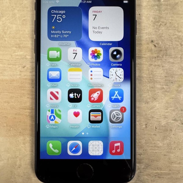 Apple iPhone SE 3rd Gen 2022 - Unlocked, 128 GB, Midnight, A2595