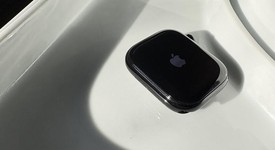 Mint
													Apple Watch Series 10 42mm - Black, A2997 - GPS, Aluminum, photo 4 of 9