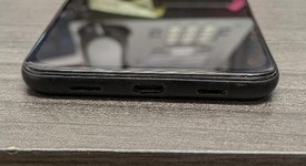 Good
													Google Pixel 4a 5G - Unlocked, Black, 128 GB, 6 GB, G025E, photo 6 of 6