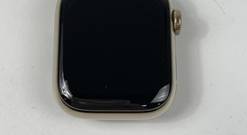 Mint
													Apple Watch Series 7 41mm - Unlocked, Gold, A2475 - Cellular, Stainless, photo 3 of 8