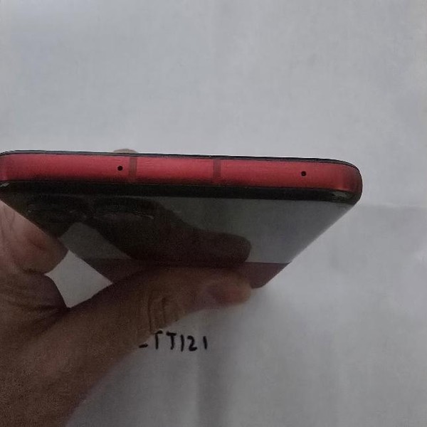 Motorola Razr Ultra (2025) - Unlocked, 512 GB, PANTONE Rio Red, 16 GB