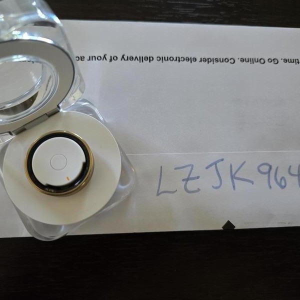 Samsung Galaxy Ring - Gold, Size 11