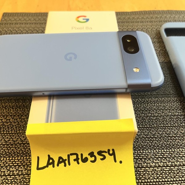 Google Pixel 8a - Unlocked, 128 GB, Bay, 8 GB, GKV4X, Sub-6 5G