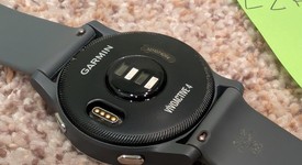 Mint
													Garmin Vivoactive 4 - Silver, photo 2 of 5