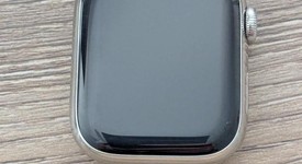 Good
													Apple Watch Series 7 41mm - Unlocked, Silver, A2475 - Cellular, Stainless, photo 4 of 17