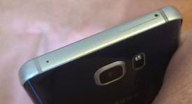 Good
													Samsung Galaxy Note 5 - Unlocked, Gold, 32 GB, SM-N920G, photo 5 of 7