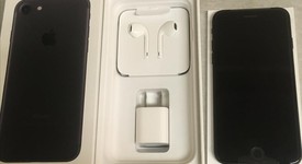 Mint
													Apple iPhone 7 - Metro by T-Mobile, Black, 32 GB, A1660, photo 3 of 8