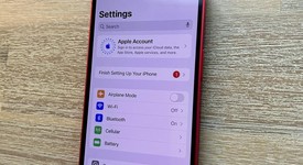 Mint
													Apple iPhone 14 - Unlocked, Red, 512 GB, A2649, photo 4 of 14