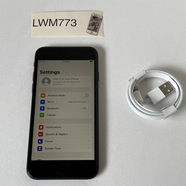 Apple iPhone SE 3rd Gen 2022 - Unlocked, 64 GB, Midnight, A2595