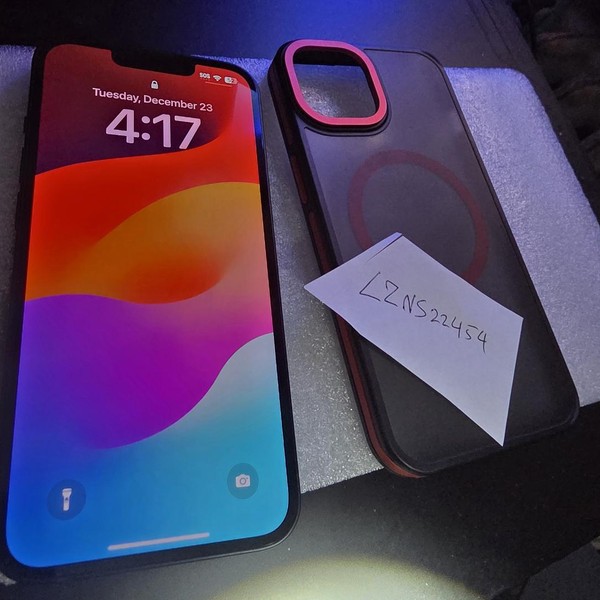 Apple iPhone 13 - Metro by T-Mobile, 128 GB, Midnight, A2482