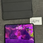 Mint Apple iPad Pro 13 inch (M4) 2024 - Unlocked, 256 GB, Black, 8 GB, A2926, Standard Glass