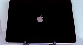 Good
													Apple iPad Air 5th Gen - Wi-Fi, Pink, 256 GB, A2588, photo 3 of 19