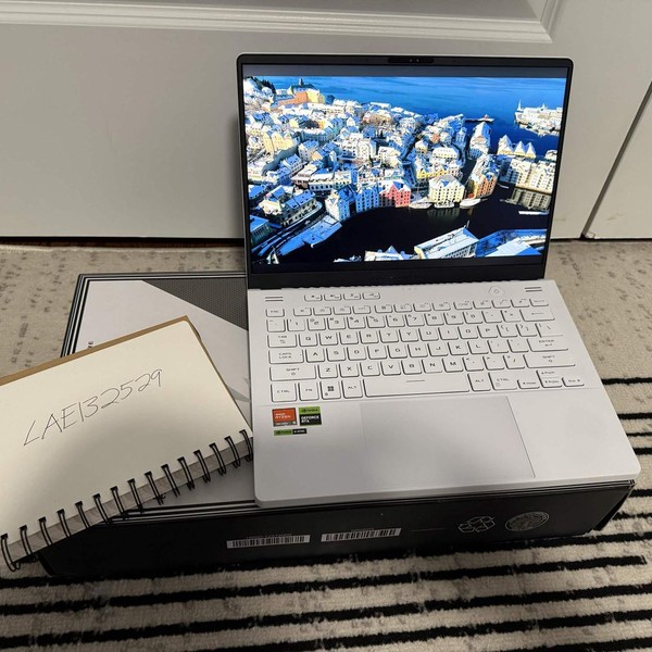 Asus ROG Zephyrus G14 (2023) GA402 - 512 GB, White, 16 GB, AMD Ryzen 9