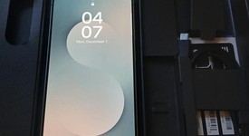 Mint
													Samsung Galaxy S25 FE - AT&T, Black, 128 GB, SM-S731U, photo 3 of 10