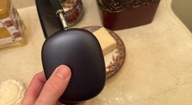 Used
													Apple AirPods Max USB-C - Midnight, photo 5 of 6