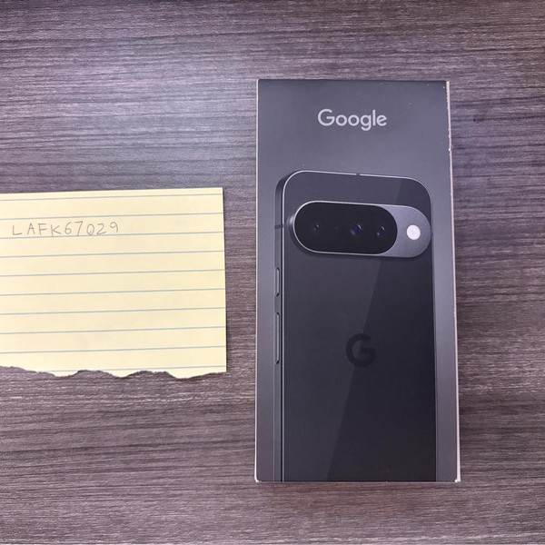 Google Pixel 10 - Unlocked, 128 GB, Obsidian, GLBW0