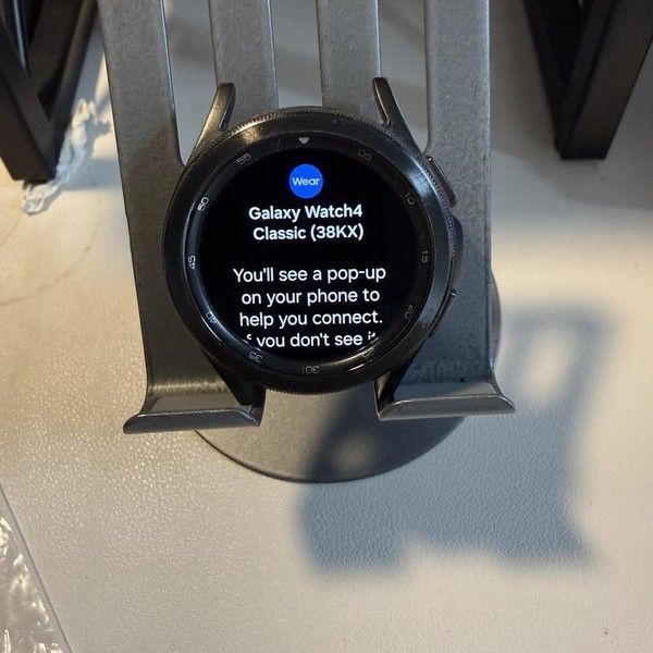 Samsung Galaxy Watch4 Classic - Wi-Fi, Black, 42mm
