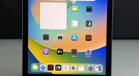 Good
													Apple iPad Pro 9.7" - Wi-Fi, Gray, 32 GB, A1673, photo 3 of 9