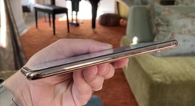 Mint
													Apple iPhone Xs Max - AT&T, Gold, 256 GB, A1921, photo 5 of 5