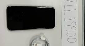 Mint
													Apple iPhone SE 3rd Gen 2022 - Unlocked, Midnight, 64 GB, A2595, photo 4 of 7