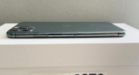 Good
													Apple iPhone 11 Pro Max - Unlocked, Green, 64 GB, A2161, photo 4 of 8