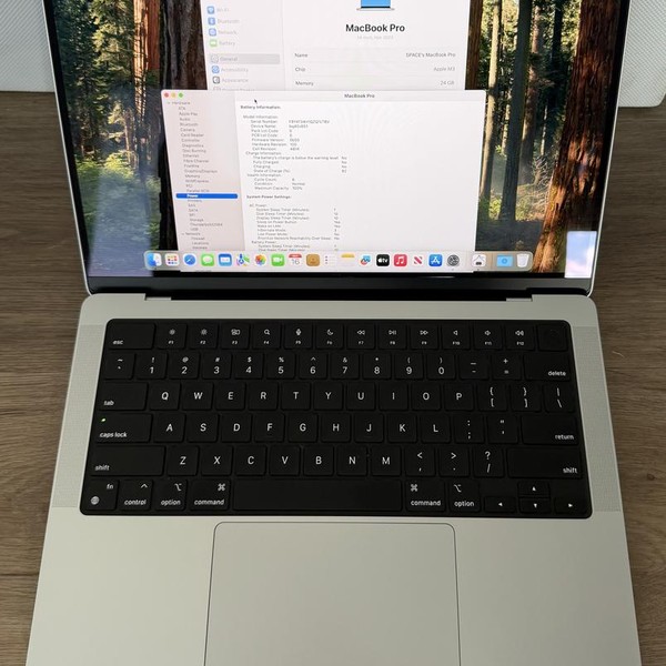MacBook Pro Late 2023 (M3) - 14 inch - 1 TB, Silver, 24 GB, Apple M3, 10-core GPU