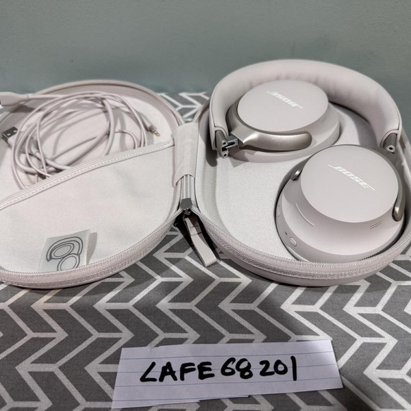 Bose QuietComfort Ultra Headphones - Sandstone