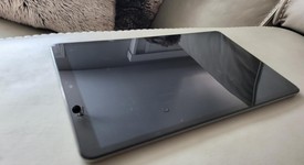 Good
													Samsung Galaxy Tab A 10.1" 2019 - Sprint, Silver, 32 GB, 2 GB, SM-T517P, photo 2 of 4