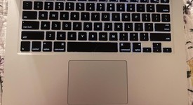 Good
													MacBook Air 2017 - 13" - I5, Silver, 128 GB, 8 GB, photo 2 of 10