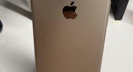 Good
													Apple iPhone 7 - Unlocked, Gold, 32 GB, A1778, GSM, photo 2 of 9