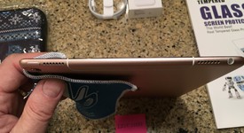 Good
													Apple iPad Pro 9.7" - Verizon, Rose Gold, 128 GB, A1674, photo 4 of 5