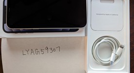 Mint
													Apple iPhone 12 - AT&T, White, 64 GB, A2172, photo 3 of 8