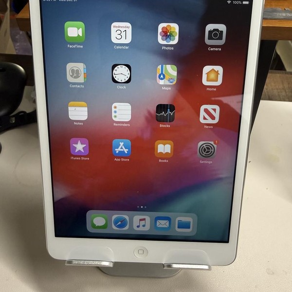 Apple iPad Mini 2 Retina - Wi-Fi, 32 GB, White