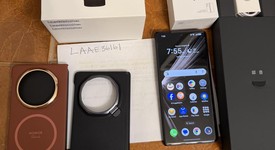 Mint
													Honor Magic V5 - Unlocked Non-US, Black, 512 GB, 16 GB, photo 2 of 19