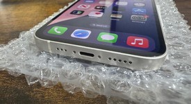 Fair
													Apple iPhone 14 - Unlocked, Starlight, 128 GB, A2649, photo 5 of 12