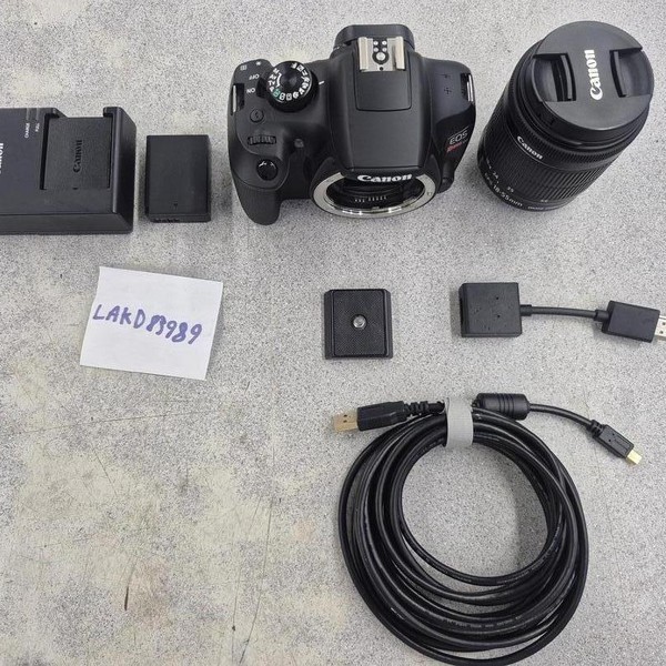 Canon EOS Rebel T6