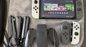 Mint
													Nintendo Switch - OLED - White, 64 GB, photo 3 of 6