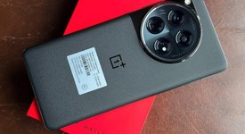 Mint
													OnePlus 12 - Unlocked, Black, 512 GB, 16 GB, CPH2583, photo 1 of 13
