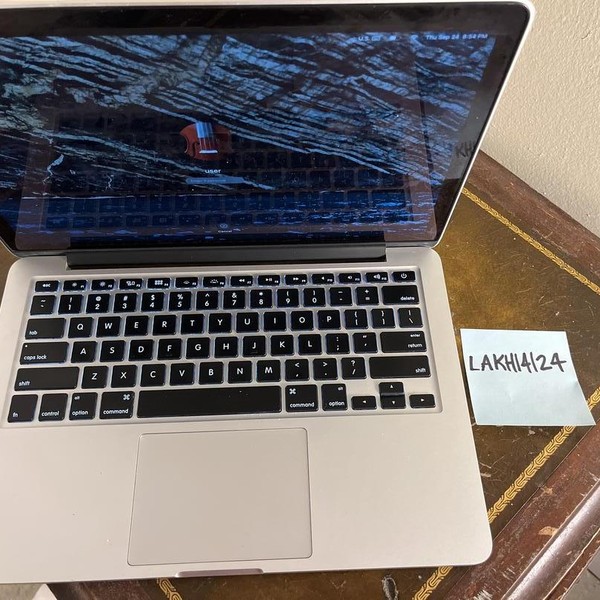 MacBook Pro 2015 (Retina) - 13 inch - 128 GB, Silver, 8 GB