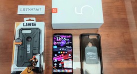 Good
													OnePlus 5T - Unlocked, Black, 128 GB, 8 GB, photo 1 of 8